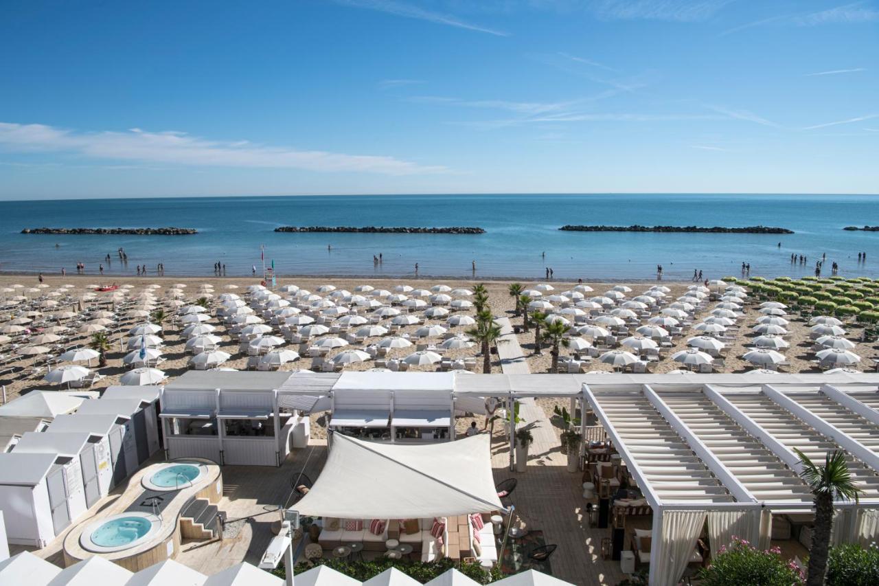 Excelsior Hotel, Spa & Lido Pesaro Ngoại thất bức ảnh