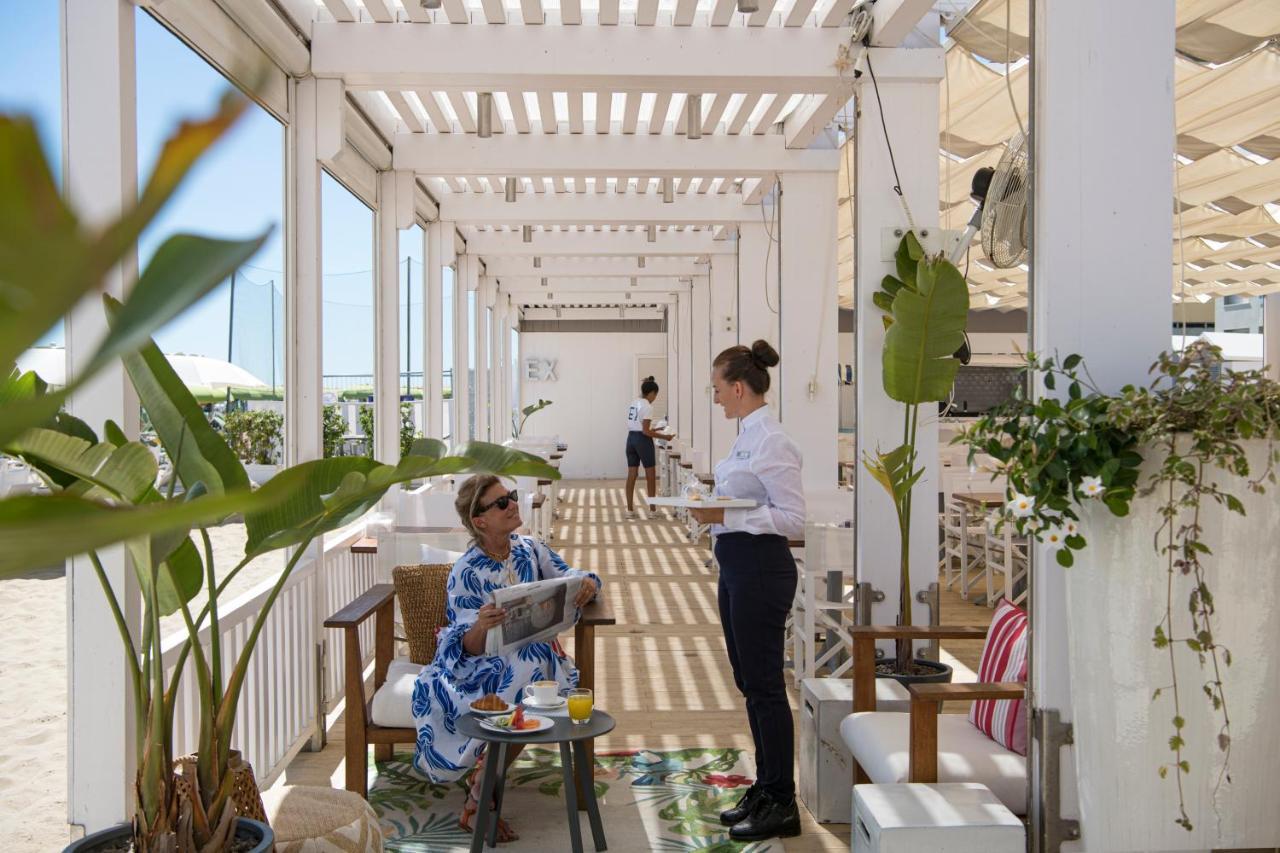 Excelsior Hotel, Spa & Lido Pesaro Ngoại thất bức ảnh