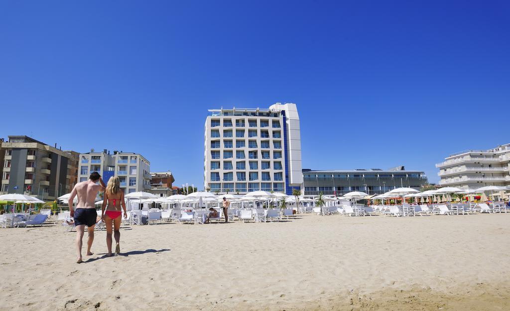 Excelsior Hotel, Spa & Lido Pesaro Ngoại thất bức ảnh