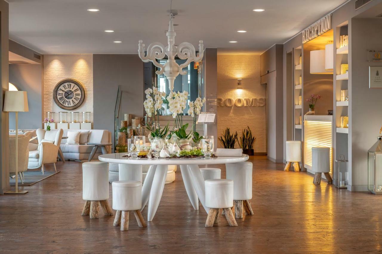 Excelsior Hotel, Spa & Lido Pesaro Ngoại thất bức ảnh
